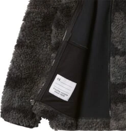 Columbia Winter Pass Printed Sherpa Full Zip Fleece Jacket - Kids|-|Manteau En Molleton à Glissière Pleine Longueur Sherpa Imprimé Winter Pass - Enfant 11 Columbia Winter Pass Printed Sherpa Full Zip Fleece Jacket - Kids|-|Manteau En Molleton à Glissière Pleine Longueur Sherpa Imprimé Winter Pass - Enfant -Columbia Shop COL 1908621 7E 7EDetail 20Black 20Trad 20Camo 20Print
